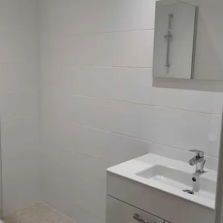 7 - T3 70m2 - Standing, Moderne Et Equipe - Carmes-renforts ,